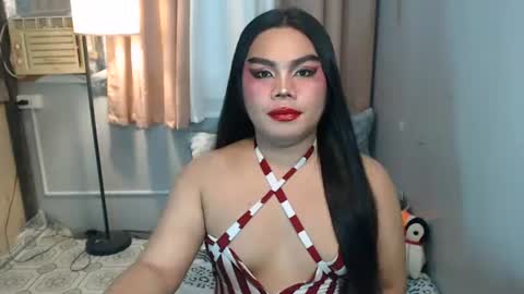 Snapshot of tsbrianabankhugecock chatting on June 28, 1:00 am brianna online show from June 28, 1:00 am