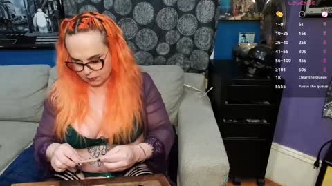 Snapshot of tscammy chatting on February 9, 4:25 am Tscammy online show from February 9, 4:25 am