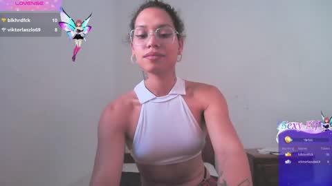 Snapshot of tsdirtyprincess chatting on May 27, 3:09 pm tsdirtyprincess online show from May 27, 3:09 pm