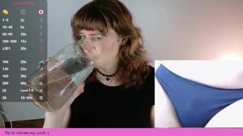 Ellie Ryder online show from December 21, 1:46 am