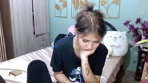 SHENA  online show from February 8, 4:04 pm