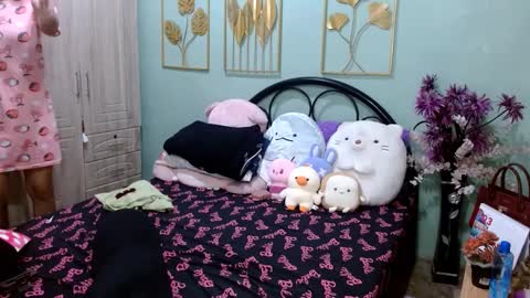 SHENA  online show from March 10, 12:37 pm