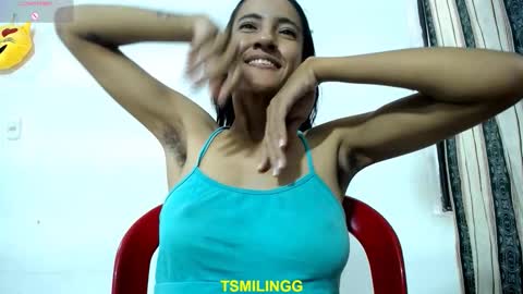 Snapshot of tsmilingg chatting on October 22, 3:23 pm Dulce online show from October 22, 3:23 pm