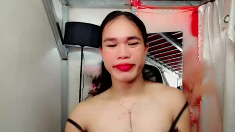 Snapshot of tsmitchybigcockxxx chatting on June 21, 2:58 am tsmitchybigcockxxx online show from June 21, 2:58 am