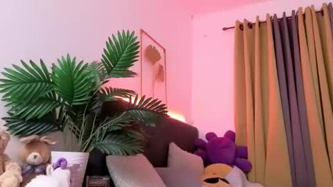 Bella Ratbu online show from February 4, 12:33 pm