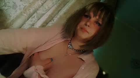 Annika online show from June 18, 10:52 am
