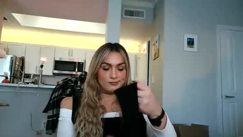 tsprinces online show from December 2, 8:04 pm