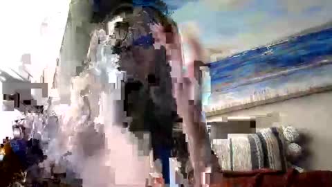 Steffany VonRoe online show from December 10, 6:17 pm