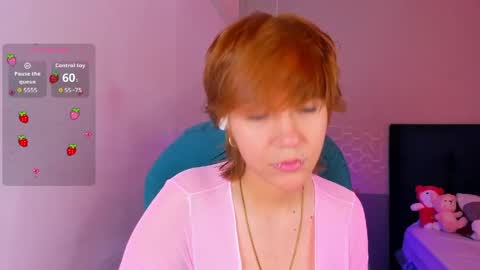 Snapshot of tsuki_maru chatting on June 5, 11:21 pm Maru online show from June 5, 11:21 pm