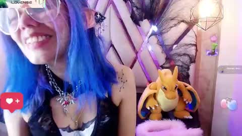 Tsukineko online show from November 13, 2:54 am