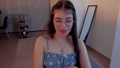 Snapshot of tsukys_spell chatting on January 31, 5:09 am Tsuky online show from January 31, 5:09 am