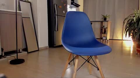 Snapshot of tsukys_spell chatting on October 31, 12:33 am Tsuky online show from October 31, 12:33 am