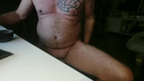 Snapshot of ttaa1967355807 chatting on December 5, 6:11 am ttaa1967355807 online show from December 5, 6:11 am