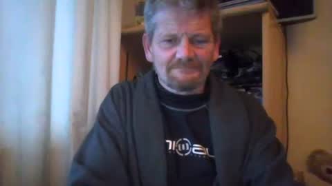 Snapshot of ttb2769 chatting on January 8, 8:16 am ttb2769 online show from January 8, 8:16 am