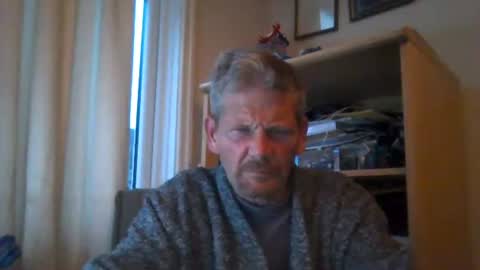 Snapshot of ttb2769 chatting on September 16, 5:41 am ttb2769 online show from September 16, 5:41 am