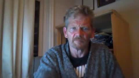 Snapshot of ttb2769 chatting on September 19, 4:47 am ttb2769 online show from September 19, 4:47 am