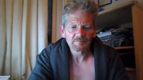 Snapshot of ttb2769 chatting on September 27, 5:34 am ttb2769 online show from September 27, 5:34 am