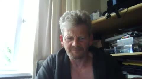 Snapshot of ttb2769 chatting on May 21, 5:25 am ttb2769 online show from May 21, 5:25 am