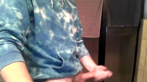 ttbyuiguy online show from December 6, 3:55 pm