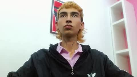 ttimy online show from February 26, 5:23 pm