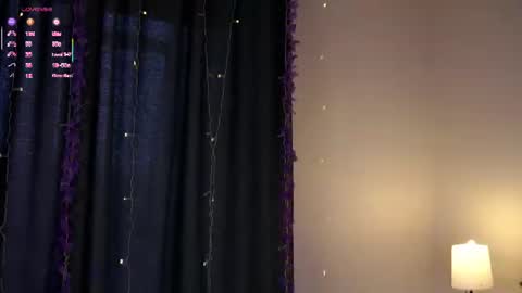 Snapshot of tulastucke chatting on June 11, 12:32 am tulastucke online show from June 11, 12:32 am