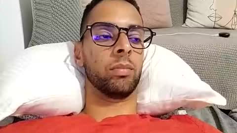 TunisienSexyGuy online show from May 15, 7:43 pm