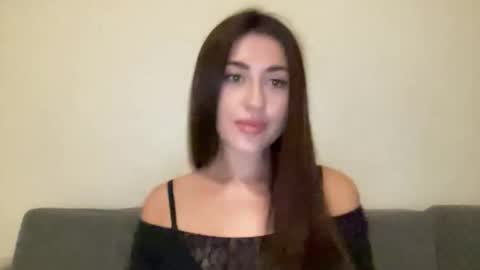 Snapshot of tuoamore123 chatting on October 7, 6:05 pm tuoamore123 online show from October 7, 6:05 pm