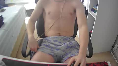 Snapshot of turkyasura chatting on December 16, 11:48 am turkyasura online show from December 16, 11:48 am