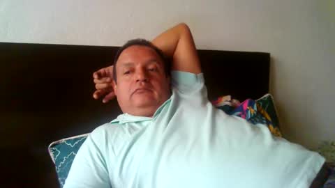 Snapshot of tuserasmia chatting on December 27, 8:39 pm Mario Ramirez online show from December 27, 8:39 pm