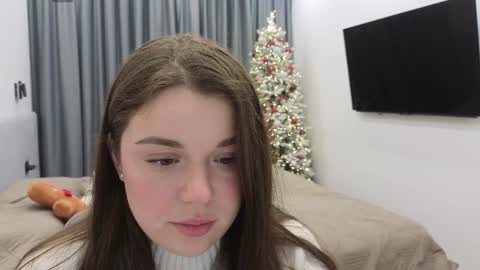 Snapshot of tutti_frutti_ chatting on December 6, 11:47 pm Ariana online show from December 6, 11:47 pm