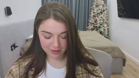 Snapshot of tutti_frutti_ chatting on December 26, 1:18 am Ariana online show from December 26, 1:18 am