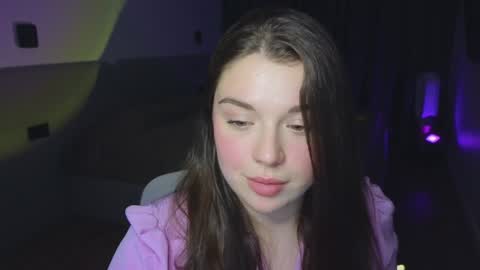 Snapshot of tutti_frutti_ chatting on January 14, 12:00 am Ariana online show from January 14, 12:00 am