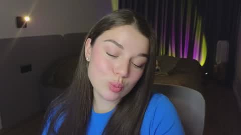 Snapshot of tutti_frutti_ chatting on January 15, 8:26 pm Ariana online show from January 15, 8:26 pm