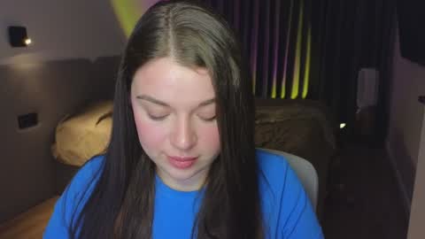 Snapshot of tutti_frutti_ chatting on January 16, 9:08 pm Ariana online show from January 16, 9:08 pm