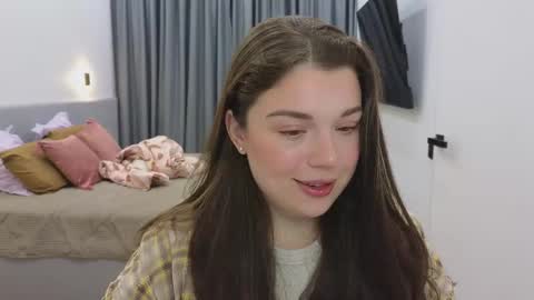 Snapshot of tutti_frutti_ chatting on February 11, 9:25 pm Ariana online show from February 11, 9:25 pm