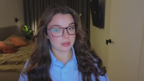 Snapshot of tutti_frutti_ chatting on November 1, 8:22 pm Ariana online show from November 1, 8:22 pm