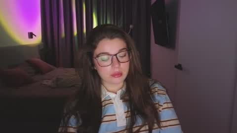 Snapshot of tutti_frutti_ chatting on November 5, 9:04 pm Ariana online show from November 5, 9:04 pm