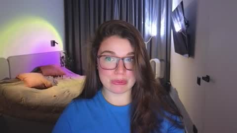 Snapshot of tutti_frutti_ chatting on November 27, 8:44 pm Ariana online show from November 27, 8:44 pm