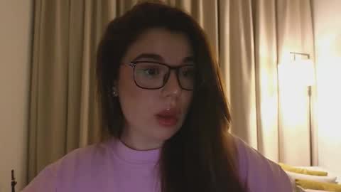 Ariana online show from March 7, 8:50 pm