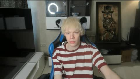 Dan online show from March 3, 7:47 am