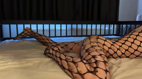 Snapshot of tvshowsgay chatting on February 16, 12:10 pm Brian online show from February 16, 12:10 pm