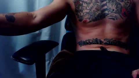 TwackedNTatted online show from December 2, 11:23 pm