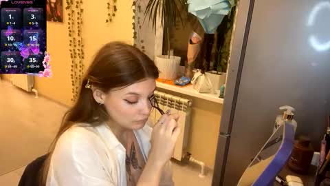 Emily online show from March 10, 3:28 pm