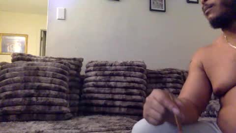 Twin and Lea online show from February 28, 2:56 am