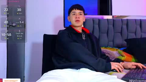 Snapshot of twink_daren chatting on July 22, 2:36 am Mr Daren online show from July 22, 2:36 am