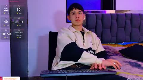 Snapshot of twink_daren chatting on July 24, 2:31 am Mr Daren online show from July 24, 2:31 am