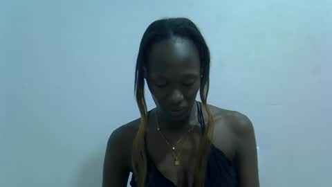 Snapshot of twinkle_tia chatting on November 13, 11:53 am BABY TIA online show from November 13, 11:53 am