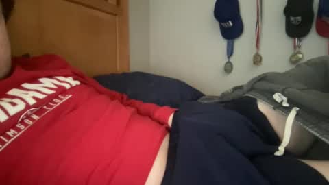 Snapshot of twinkmikexxx12 chatting on February 17, 3:42 pm mike online show from February 17, 3:42 pm