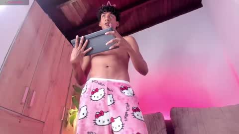 Snapshot of twinksboys_23 chatting on October 25, 1:51 pm twinksboys_23 online show from October 25, 1:51 pm