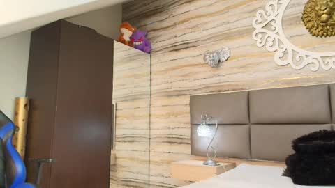 twinslovers_ online show from March 17, 3:44 am